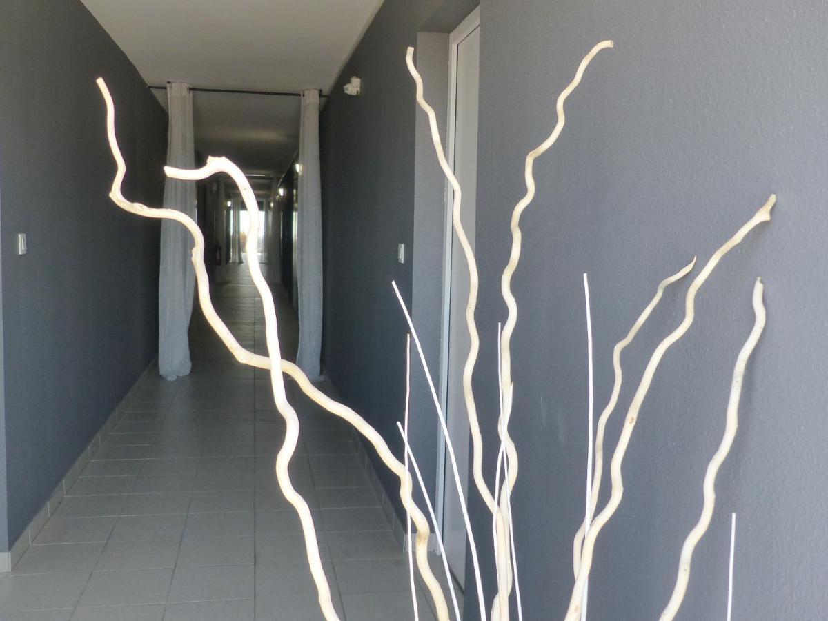 Le Jardin De Babylone "Reserve Aux Couples Uniquement" Agde Luaran gambar